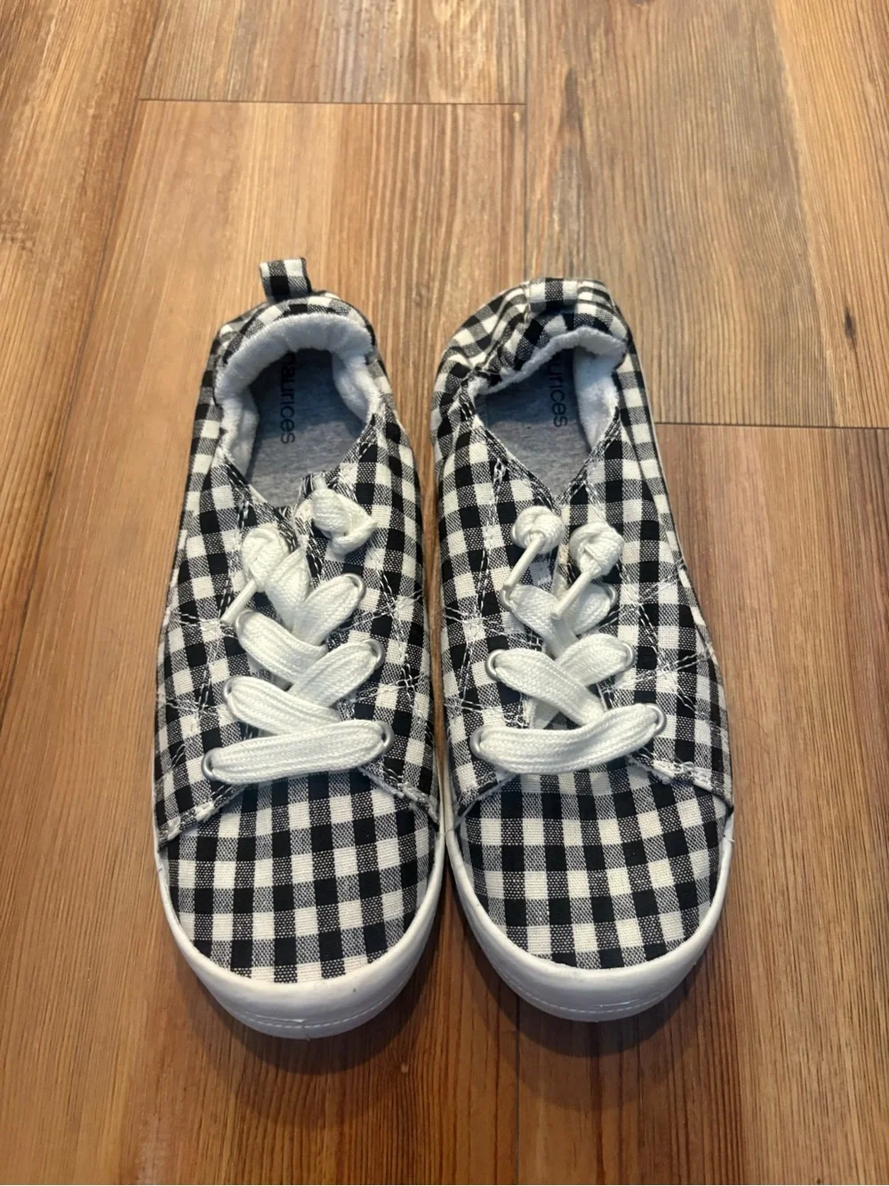 Maurices Mariah Gingham Slip-On Sneakers Women’s Size 8 Black White Cozy Lined